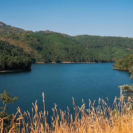 Casa Colina By Quantique بيت للعطل *